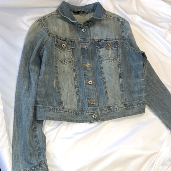 Jean Jacket - Picture 2 of 3